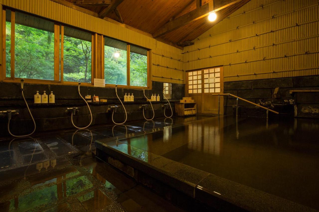 Kurokawa Onsen Oku No Yu Hotel Minamioguni Buitenkant foto