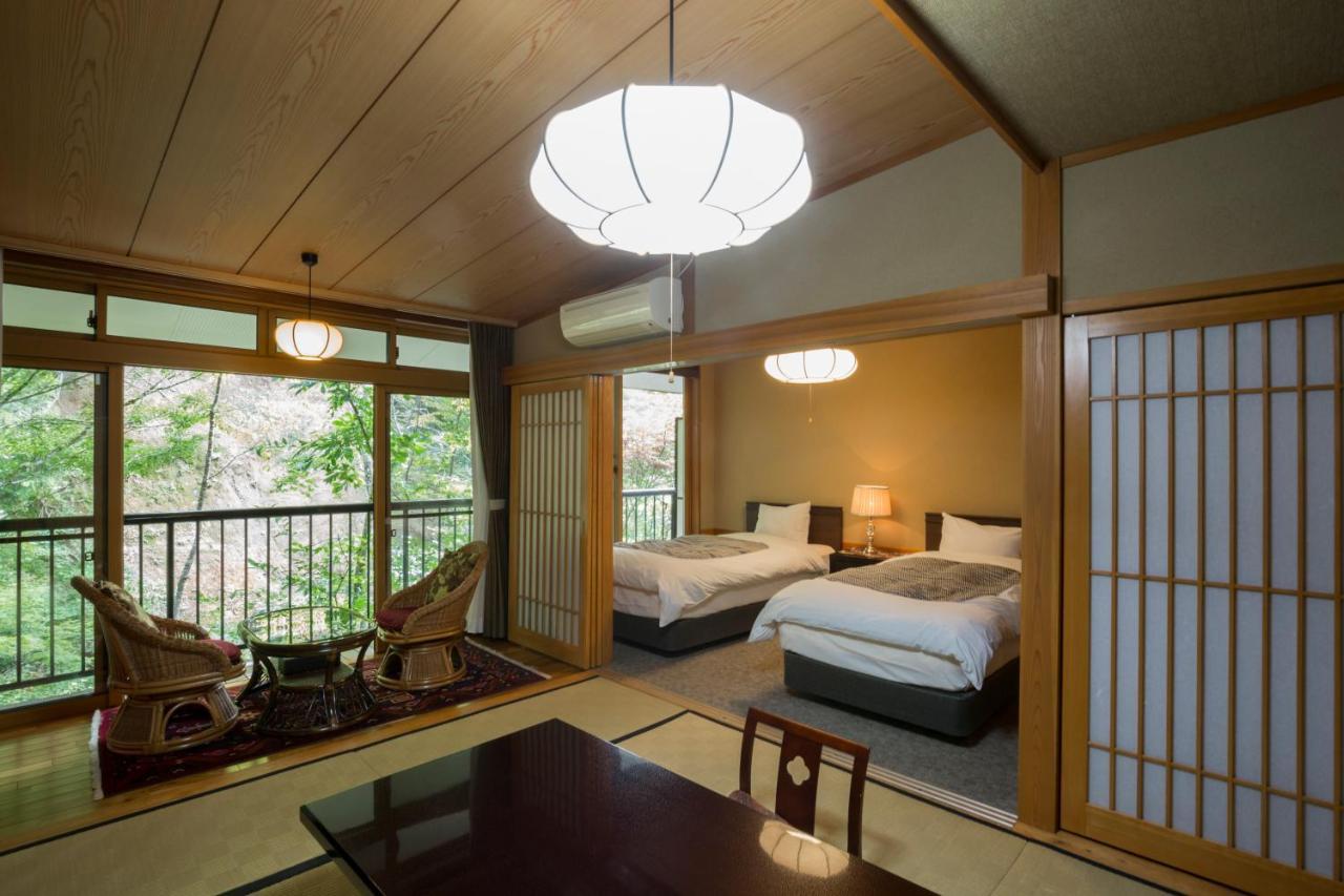 Kurokawa Onsen Oku No Yu Hotel Minamioguni Buitenkant foto