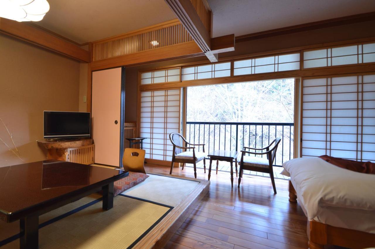 Kurokawa Onsen Oku No Yu Hotel Minamioguni Buitenkant foto