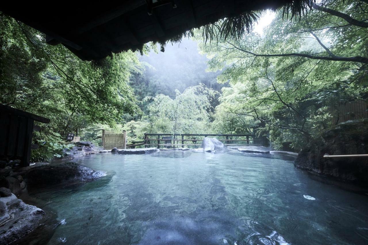 Kurokawa Onsen Oku No Yu Hotel Minamioguni Buitenkant foto